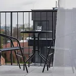 Steam Park Old Town Cracow By Renters Apartamento