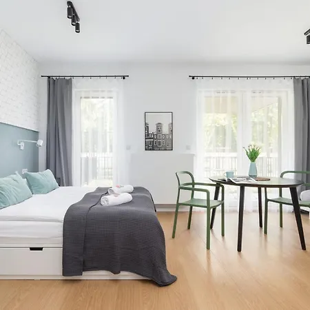 아파트 Steam Park Old Town Cracow By Renters 크라쿠프