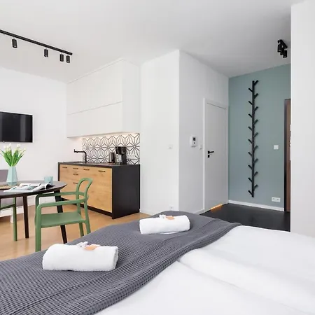 Apartment Steam Park Old Town Cracow By Renters