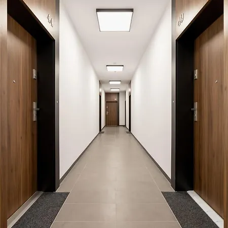Steam Park Old Town Cracow By Renters 크라쿠프